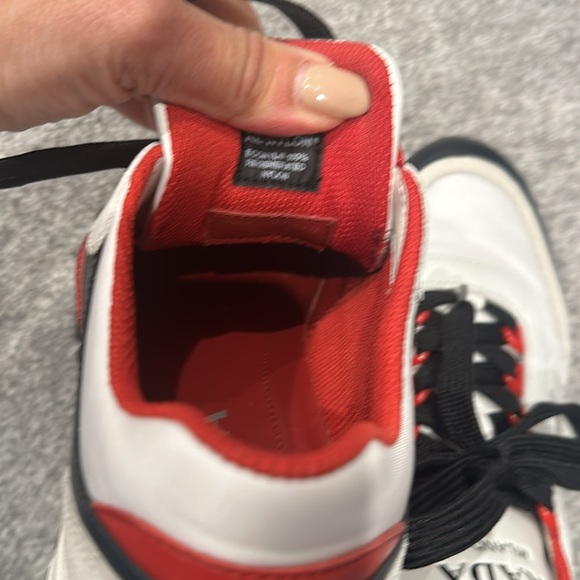 Authentic  Prada shoes - Picture 7 of 8